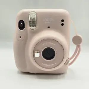 دوربین دیجیتال و چاپ سریع instax mini LiPlay دست دوم